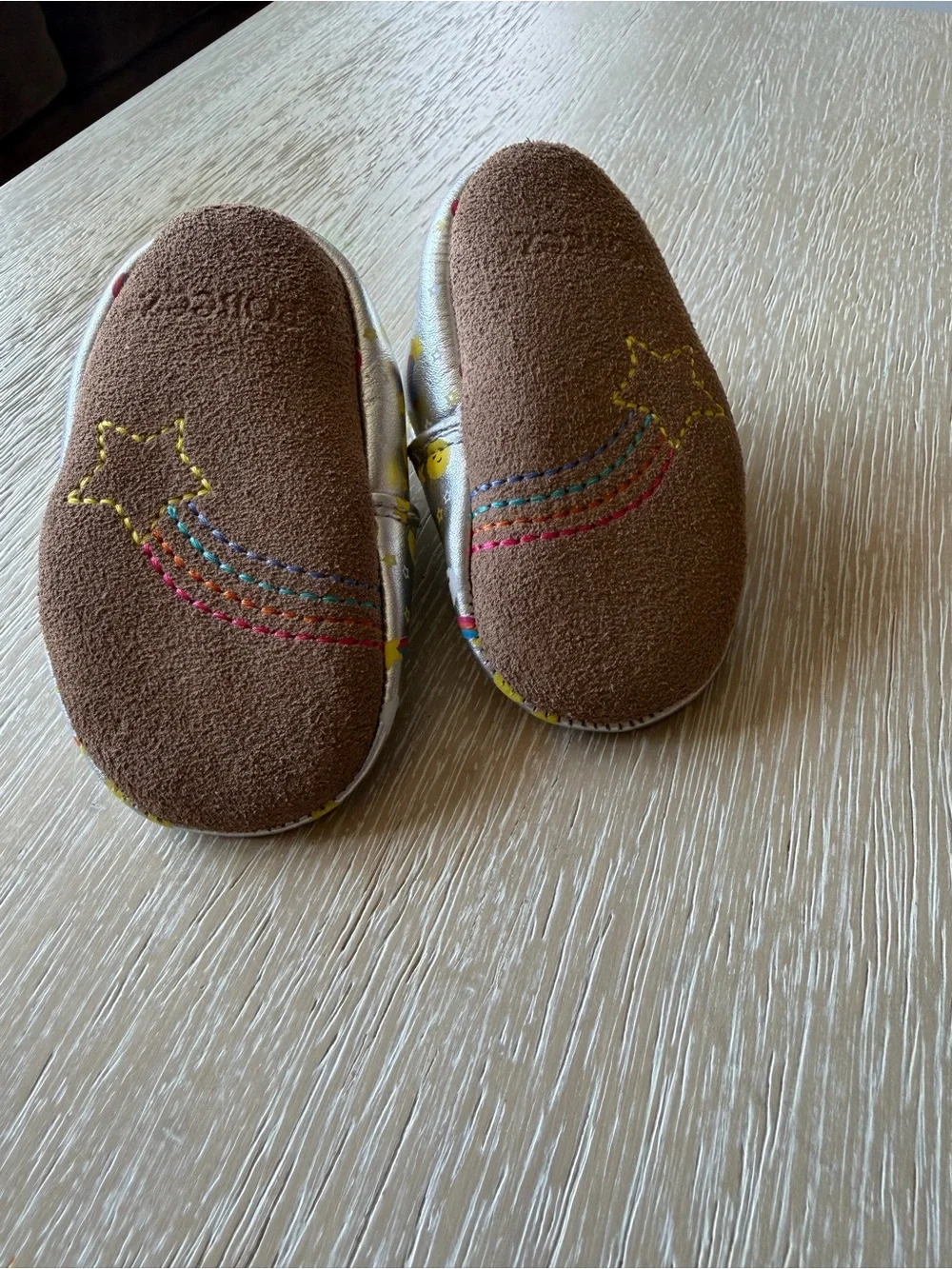 ROBEEZ crib shoes size 0-6 months